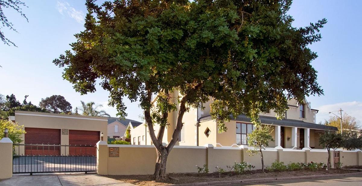J'S Audacious Living Montagu Self Catering Apartment Ngoại thất bức ảnh