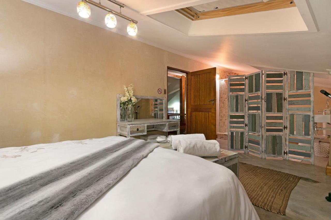 J'S Audacious Living Montagu Self Catering Apartment Ngoại thất bức ảnh