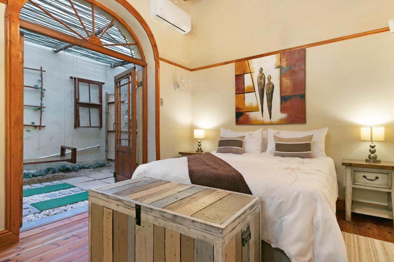 J'S Audacious Living Montagu Self Catering Apartment Ngoại thất bức ảnh